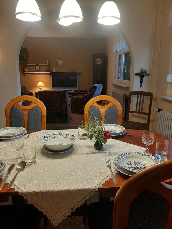 Haus Mit Ausblick 3 Schlafzimmer Wilkau-Hasslau Bagian luar foto