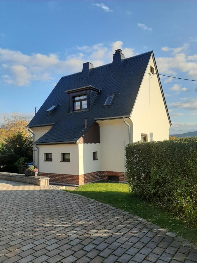 Haus Mit Ausblick 3 Schlafzimmer Wilkau-Hasslau Bagian luar foto